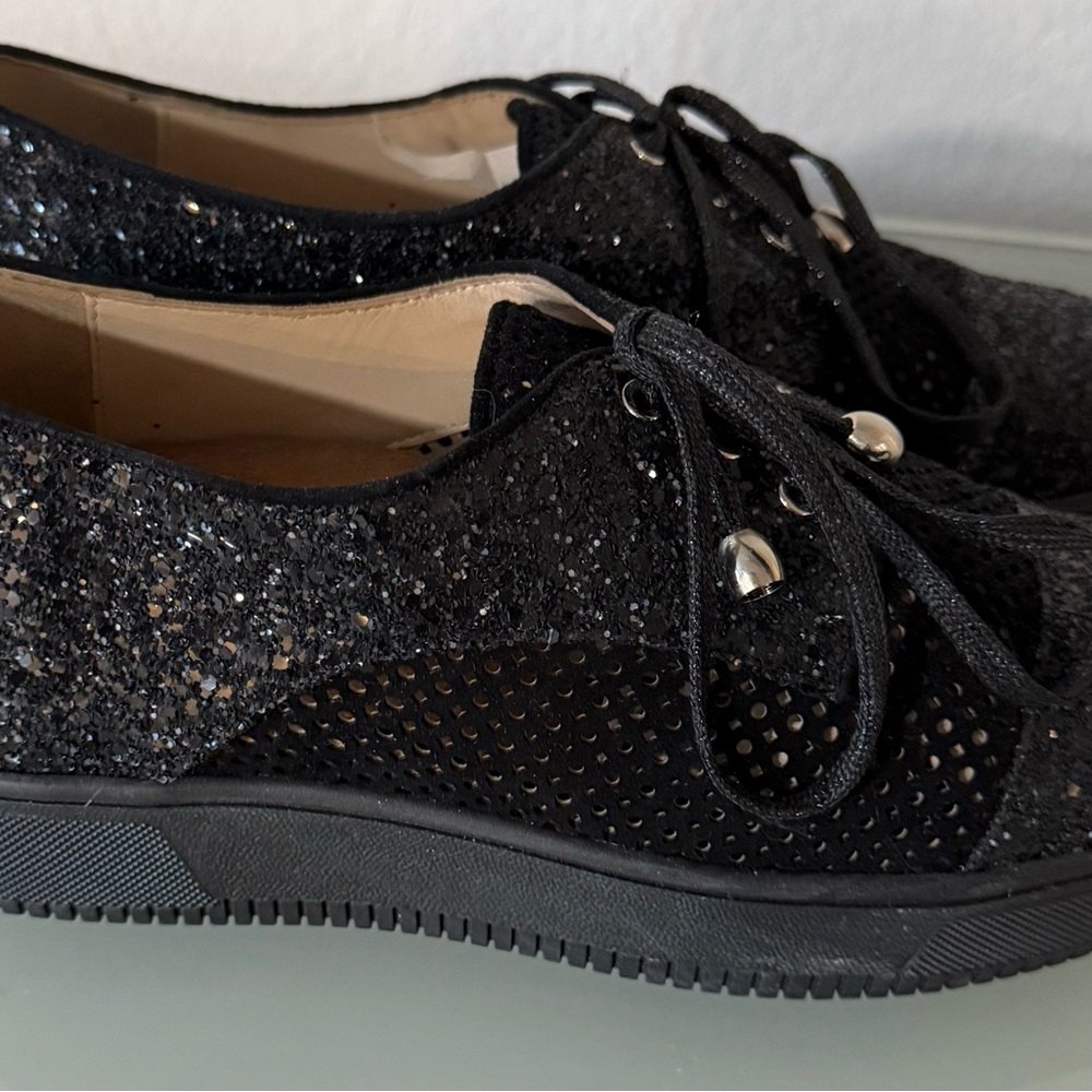 Black Glitter Flats with Sparkle Finish